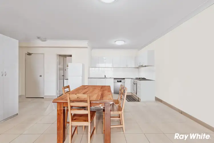 24/24-28 First Avenue, Blacktown NSW 2148