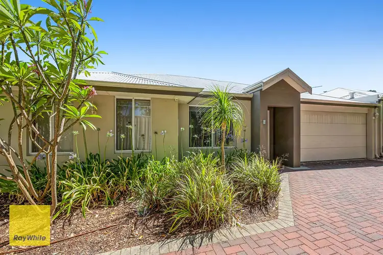 2/31 Boonooloo Road, Kalamunda WA 6076