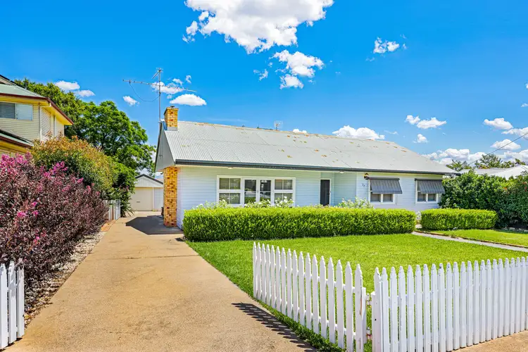 27 Dowell Avenue, Tamworth NSW 2340