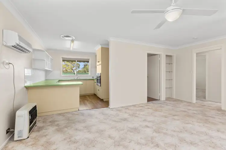 Fourth view of Homely unit listing, 3/160 Fernleigh Road, Mount Austin NSW 2650