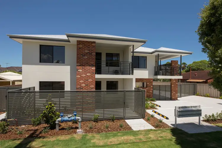 2/4 Whiteside Street, Cloverdale WA 6105