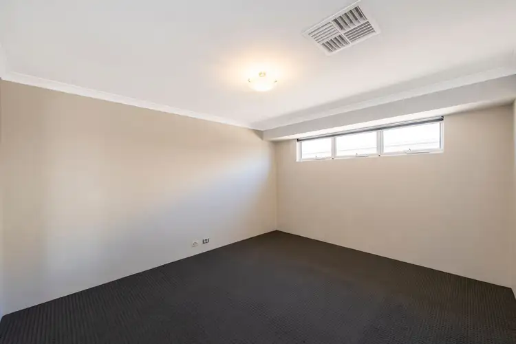 Sixth view of Homely house listing, 5 Noriker Link, Baldivis WA 6171