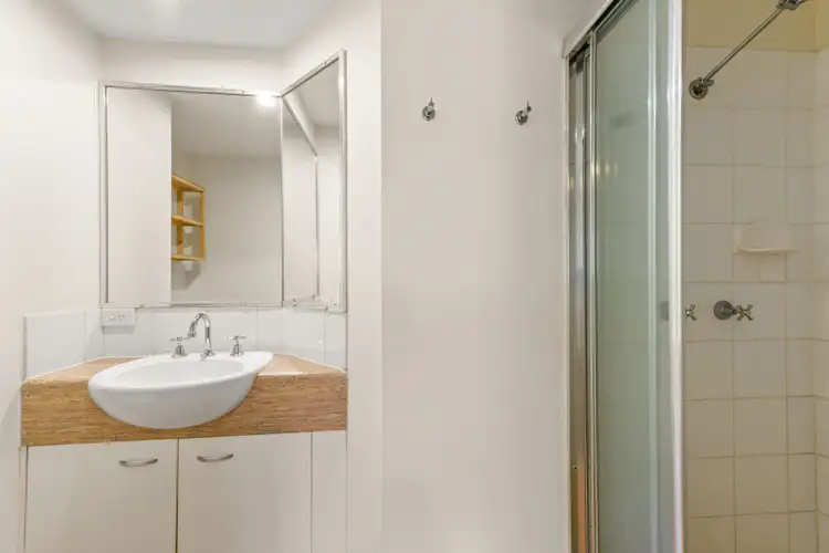 Sixth view of Homely apartment listing, 2/27 Campbell Street, Toowong QLD 4066