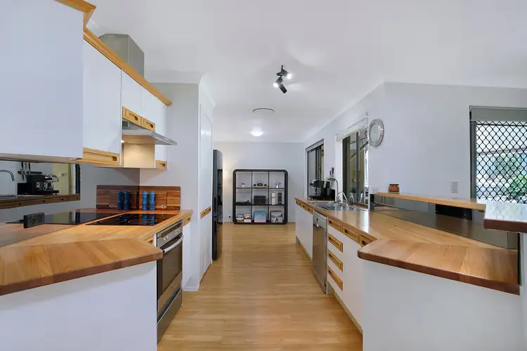 Third view of Homely house listing, 4 Lanreath Court, Alexandra Hills QLD 4161