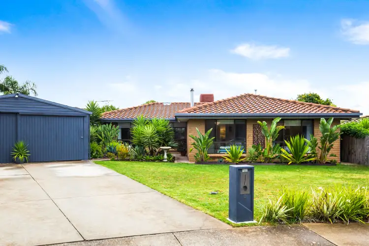 8 Nannigai Drive, Hallett Cove SA 5158