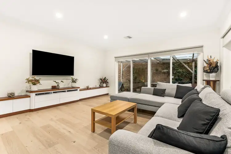 4A Earlston Square, Berwick VIC 3806