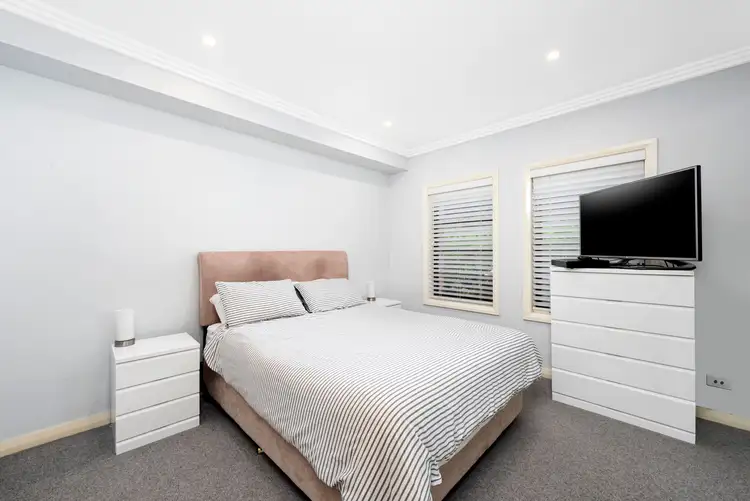 Fifth view of Homely apartment listing, 5/691-695 Warringah Road, Forestville NSW 2087