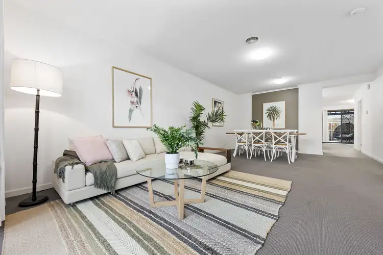 Second view of Homely house listing, 10 Newport Drive, Mulgrave VIC 3170