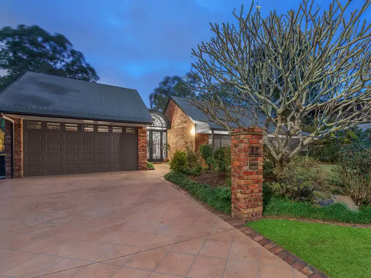 27 Mandalay Street, Fig Tree Pocket QLD 4069