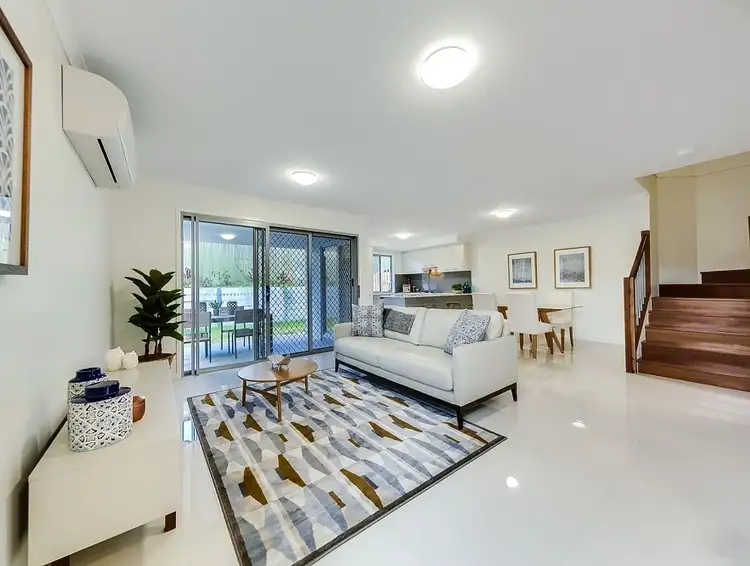 Second view of Homely townhouse listing, 1/25 Silkyoak Street, Runcorn QLD 4113