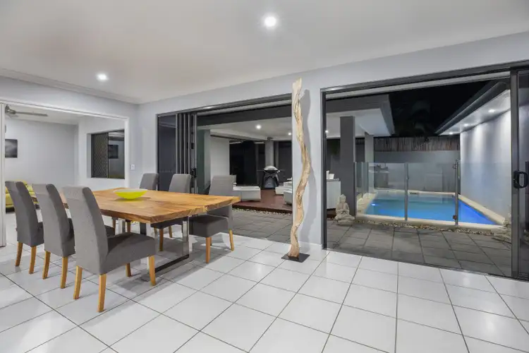 6 Floreat Close, Kewarra Beach QLD 4879