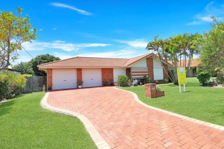88 Honiton Street, Torquay QLD 4655
