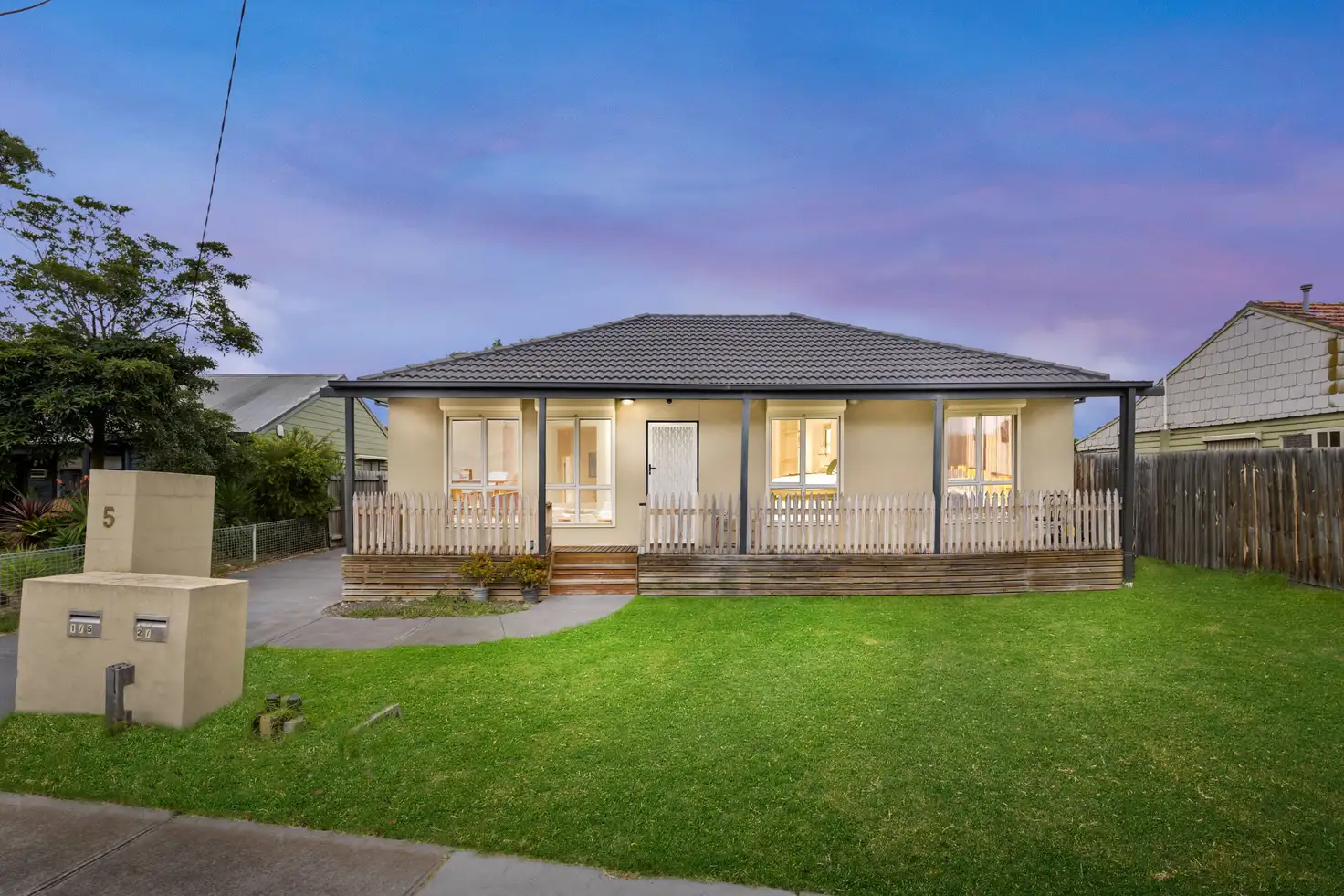 Main view of Homely unit listing, 1/5 Irvine Street, Deer Park VIC 3023