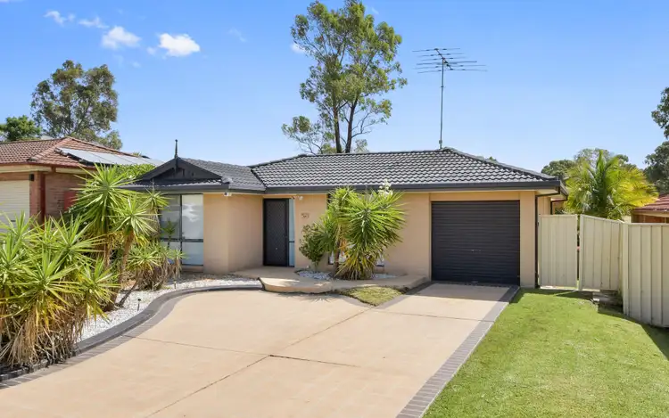 9 Tuga Place, Glenmore Park NSW 2745