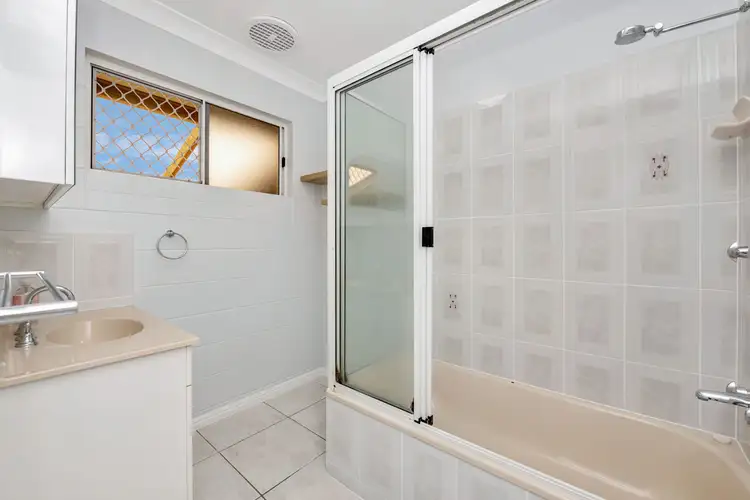 Sixth view of Homely house listing, 8 Jewel Court, Rasmussen QLD 4815