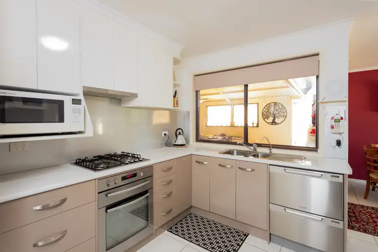 Fifth view of Homely house listing, 15 Scott Avenue, Barmera SA 5345