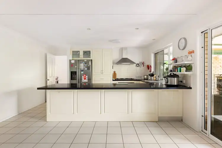 Sixth view of Homely house listing, 5 Silkyoak Way, Albany Creek QLD 4035