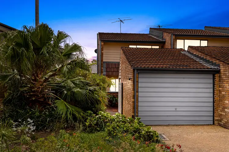 32/19-25 Flinders Road, Earlwood NSW 2206