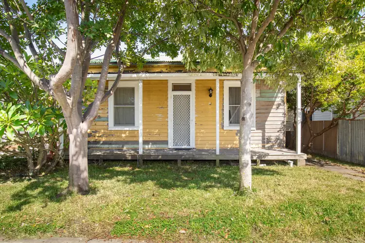 12 Harris Street, Maryville NSW 2293