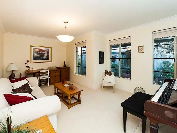 Sixth view of Homely house listing, 16 Hillcrest Court, Port Kennedy WA 6172