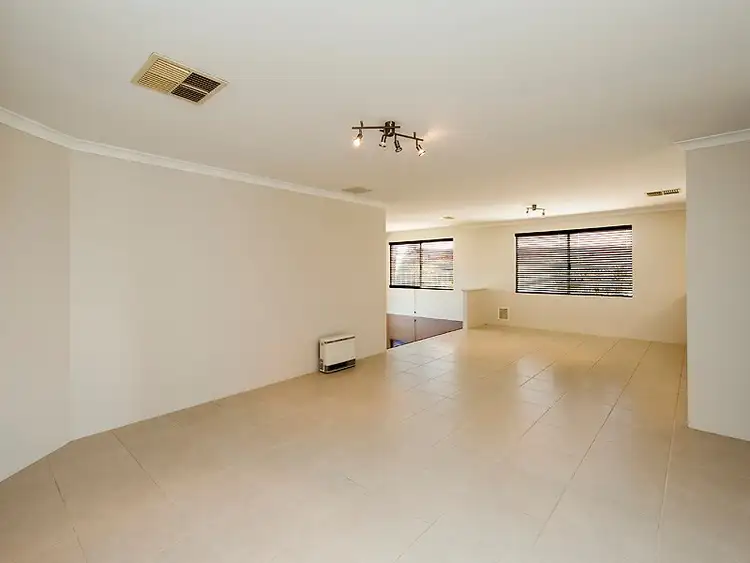 Seventh view of Homely house listing, 4 Brussels Circuit, Port Kennedy WA 6172