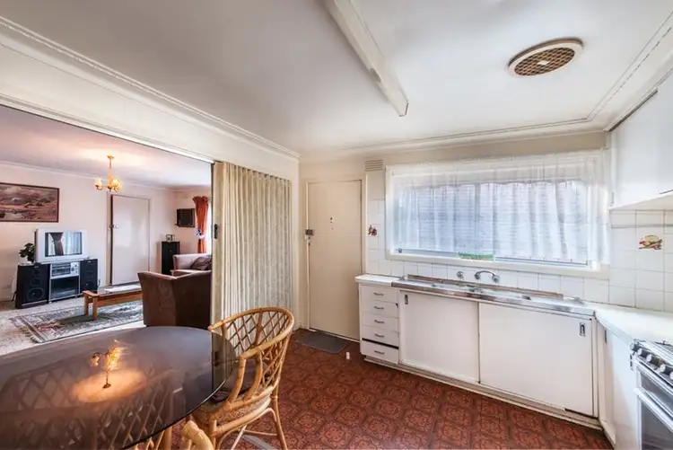 Fifth view of Homely unit listing, 4/65 Thackeray Road, Reservoir VIC 3073