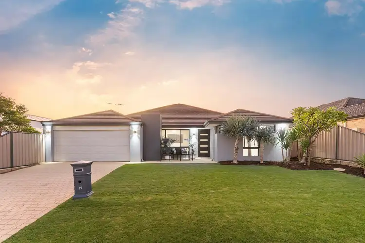 19 Berlin Drive, Wanneroo WA 6065