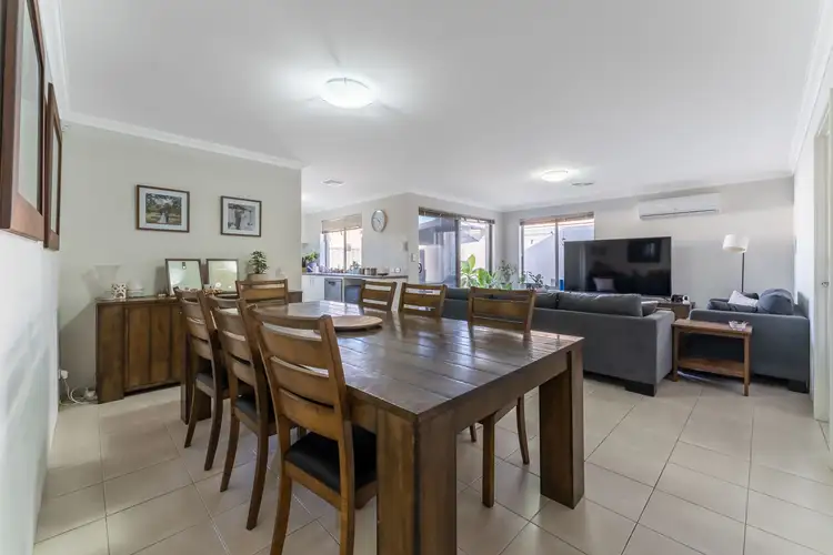 Fifth view of Homely house listing, 4/9 Wattlebird Way, Baldivis WA 6171
