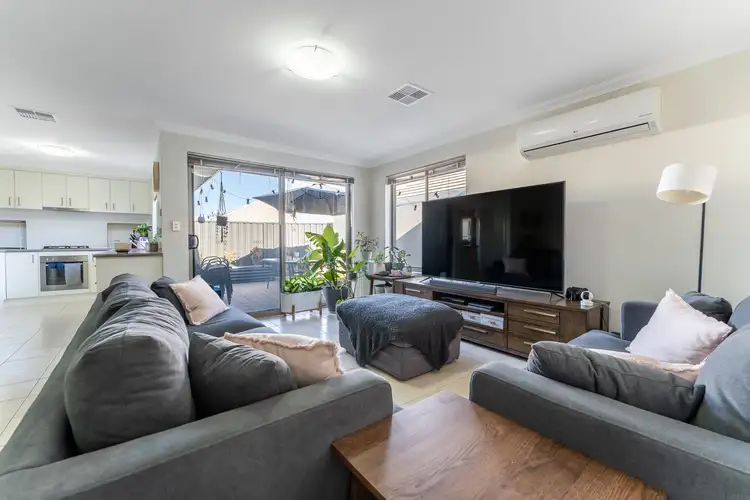 Sixth view of Homely house listing, 4/9 Wattlebird Way, Baldivis WA 6171
