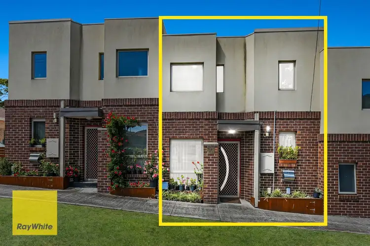 1A Louis Avenue, Dandenong VIC 3175