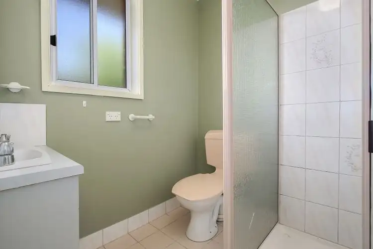 Fifth view of Homely house listing, 11 Kiewa Valley Court, Tangambalanga VIC 3691