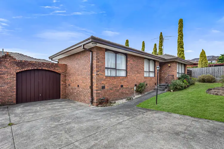 Main view of Homely unit listing, 2/76-78 Huntingdale Road, Mount Waverley VIC 3149