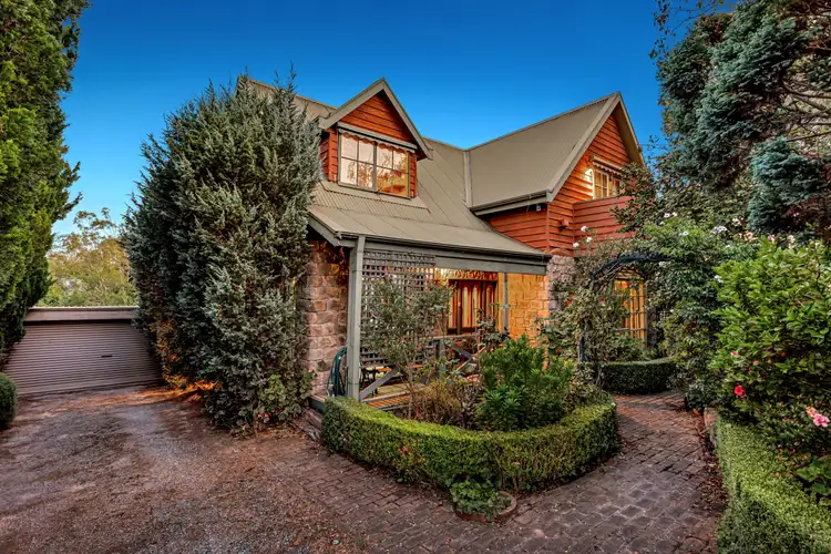 30 Burnell Street, Mount Eliza VIC 3930