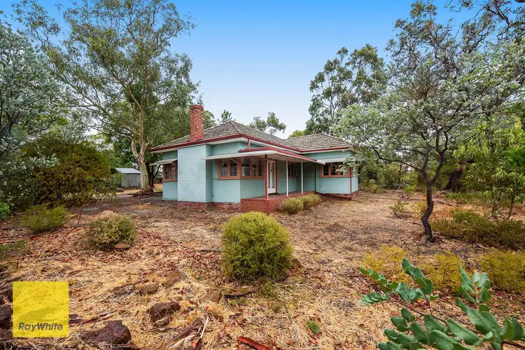 1 Lillie Street, Kalamunda WA 6076