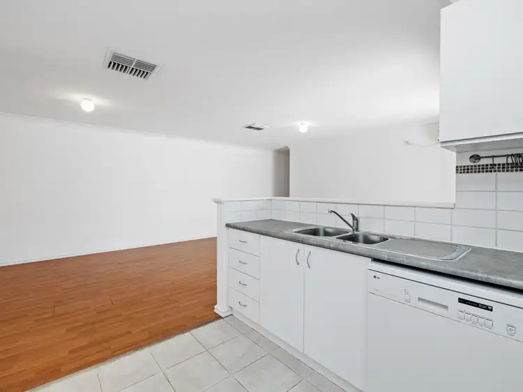Seventh view of Homely unit listing, 4/79-81 George Way, Cannington WA 6107