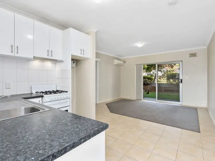 Main view of Homely unit listing, 2/171 Hubert Street, East Victoria Park WA 6101