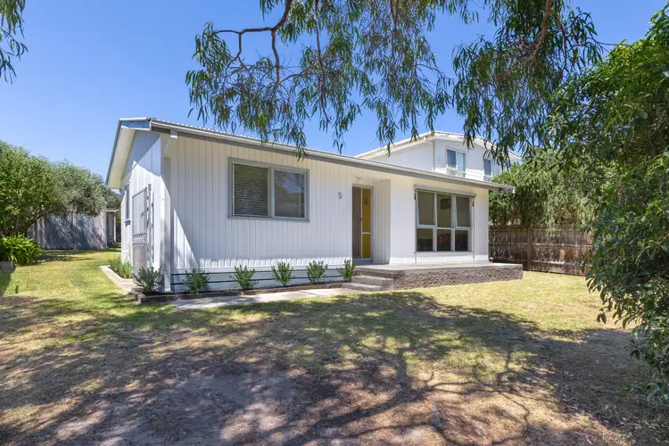 5 Glendale Grove, Mccrae VIC 3938