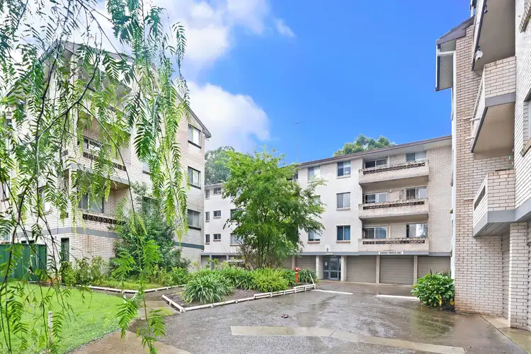 16/132 Lethbridge Street, Penrith NSW 2750