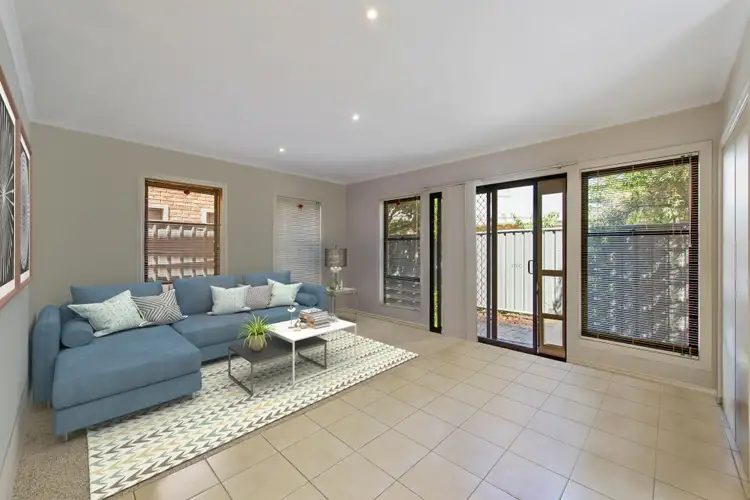 Second view of Homely house listing, 2/8 Lauffre Walk, Caroline Springs VIC 3023