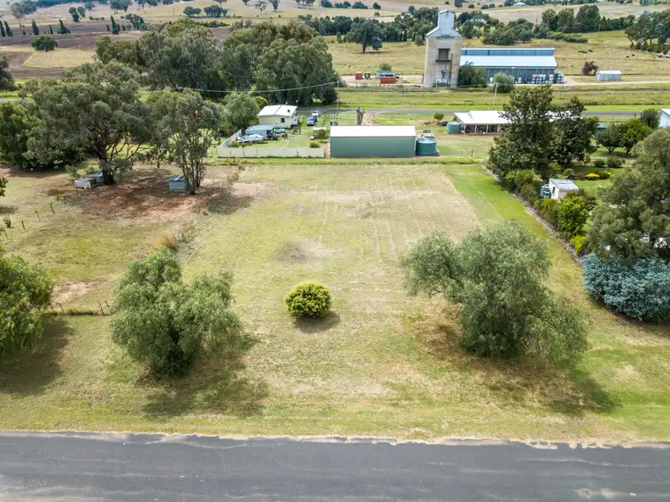10 Carrington Street  (Woodstock), Cowra NSW 2794