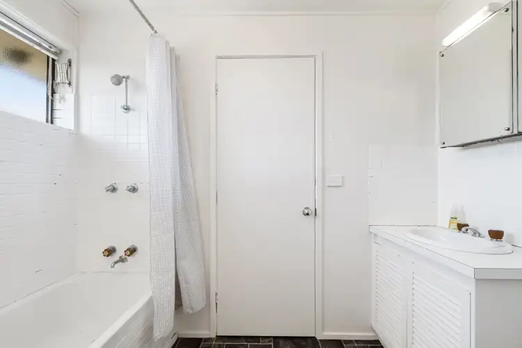 Second view of Homely studio listing, 17/91 Wigg Close, Traralgon VIC 3844