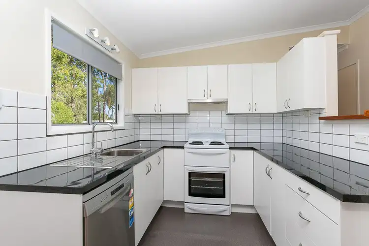 Fourth view of Homely house listing, 2 Elna Court, Deception Bay QLD 4508
