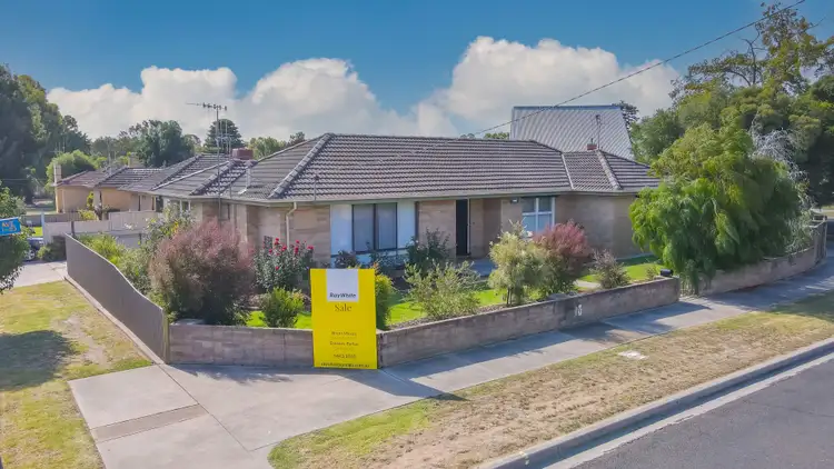 Second view of Homely house listing, 1 Fifth Avenue, White Hills VIC 3550
