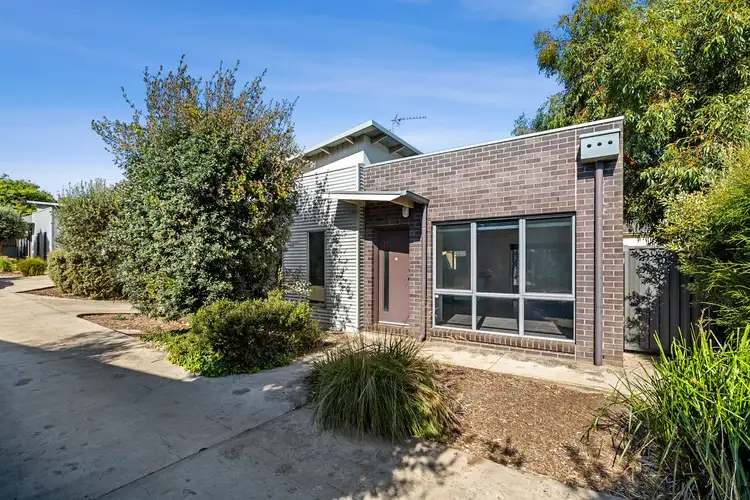 Main view of Homely unit listing, 2/5 Brophy Street, Brown Hill VIC 3350