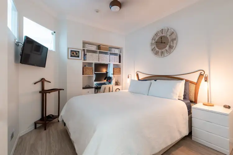 Sixth view of Homely house listing, 406/9-21 Beach Parade, Surfers Paradise QLD 4217