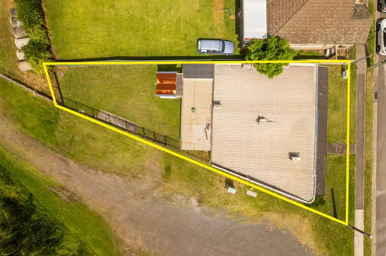 215 Princes Highway, Albion Park Rail NSW 2527
