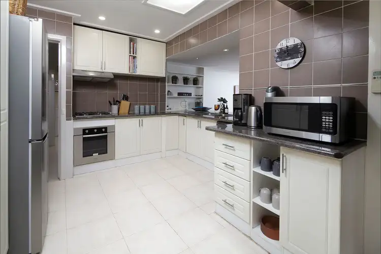 Fifth view of Homely house listing, 7 Athol Court, Langwarrin VIC 3910