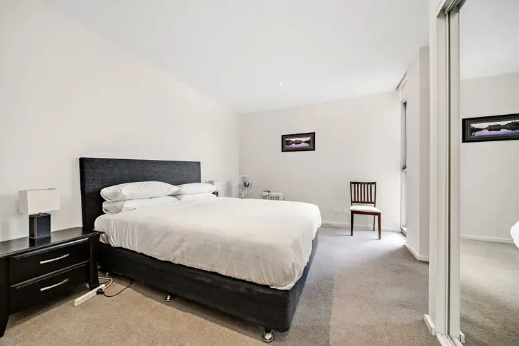 Sixth view of Homely apartment listing, 17/2 Edinburgh Avenue, City ACT 2601