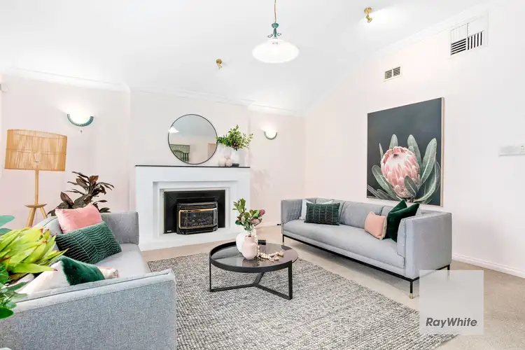 Fifth view of Homely house listing, 20 Balonne Close, Taylors Lakes VIC 3038