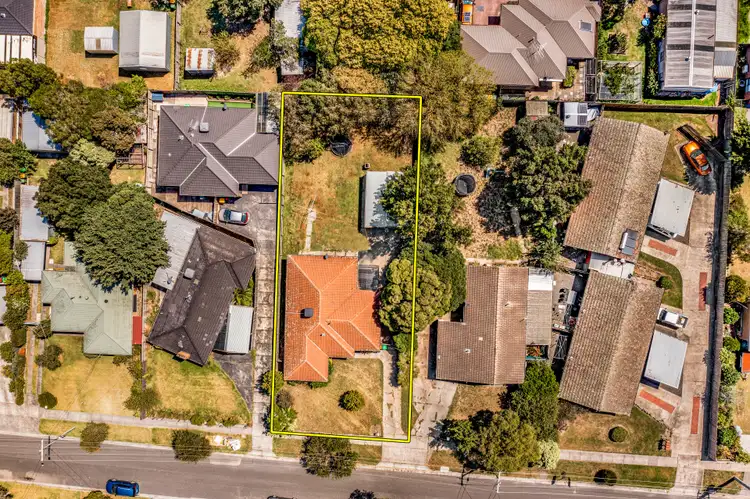 Second view of Homely house listing, 5 Charles Street, Pakenham VIC 3810
